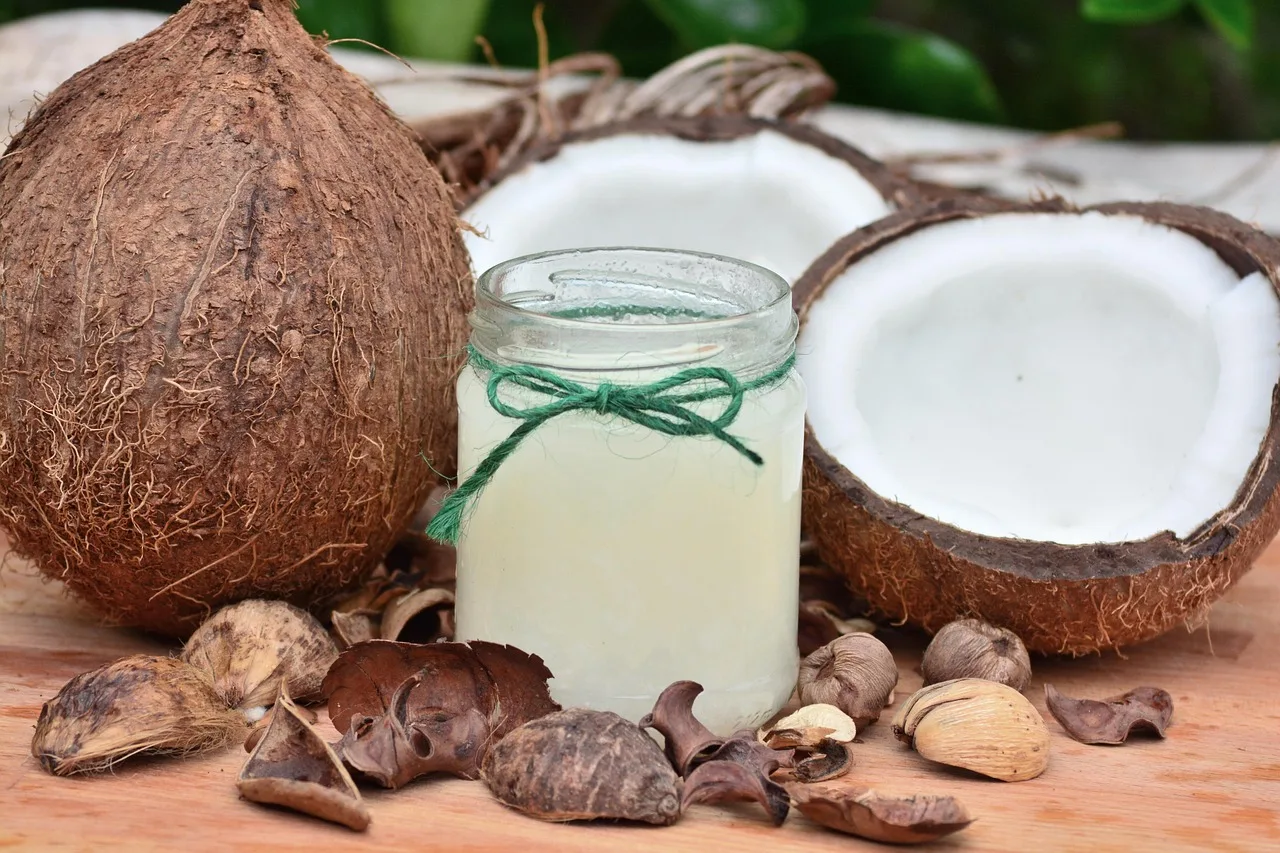 Óleo de Coco: O Guia Completo para Entender Seus Benefícios no Metabolismo e na Dieta